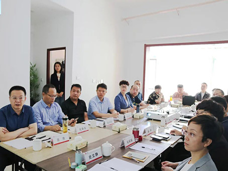 hahabet星辰大海官方网站-妄想从这里起头